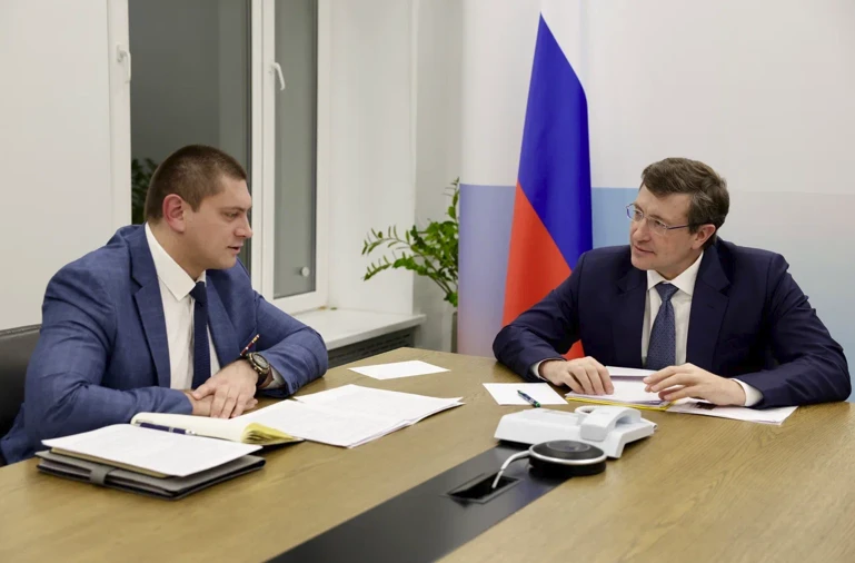 Глеб Никитин обсудил с Дмитрием Грачевым предварительные итоги стажировки по программе «Время героев»